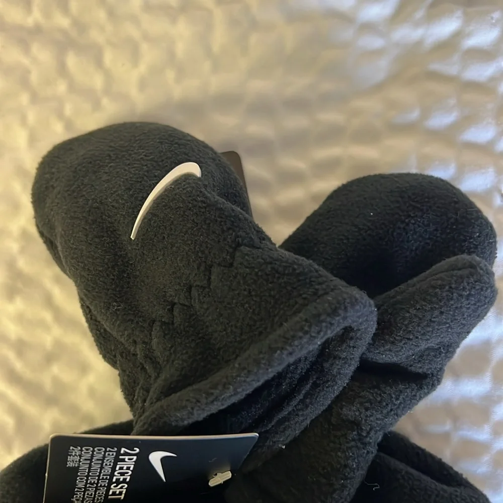 NEW!!! Nike Arctic Fleece Chin Strap Hat & Mitten Sets